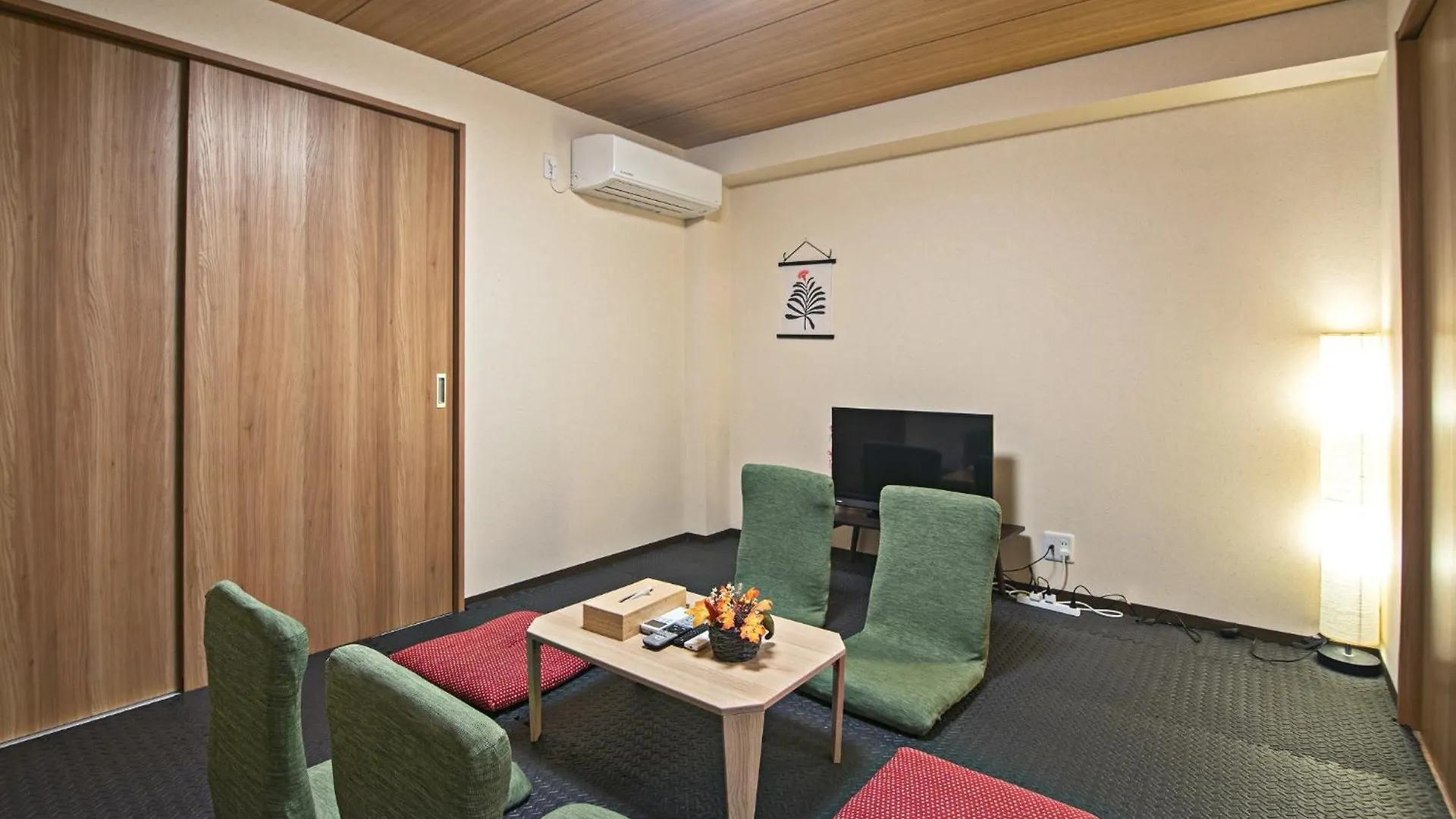 Fukugenkaku - Vacation Stay 14218 Osaka 0*,  Japonya